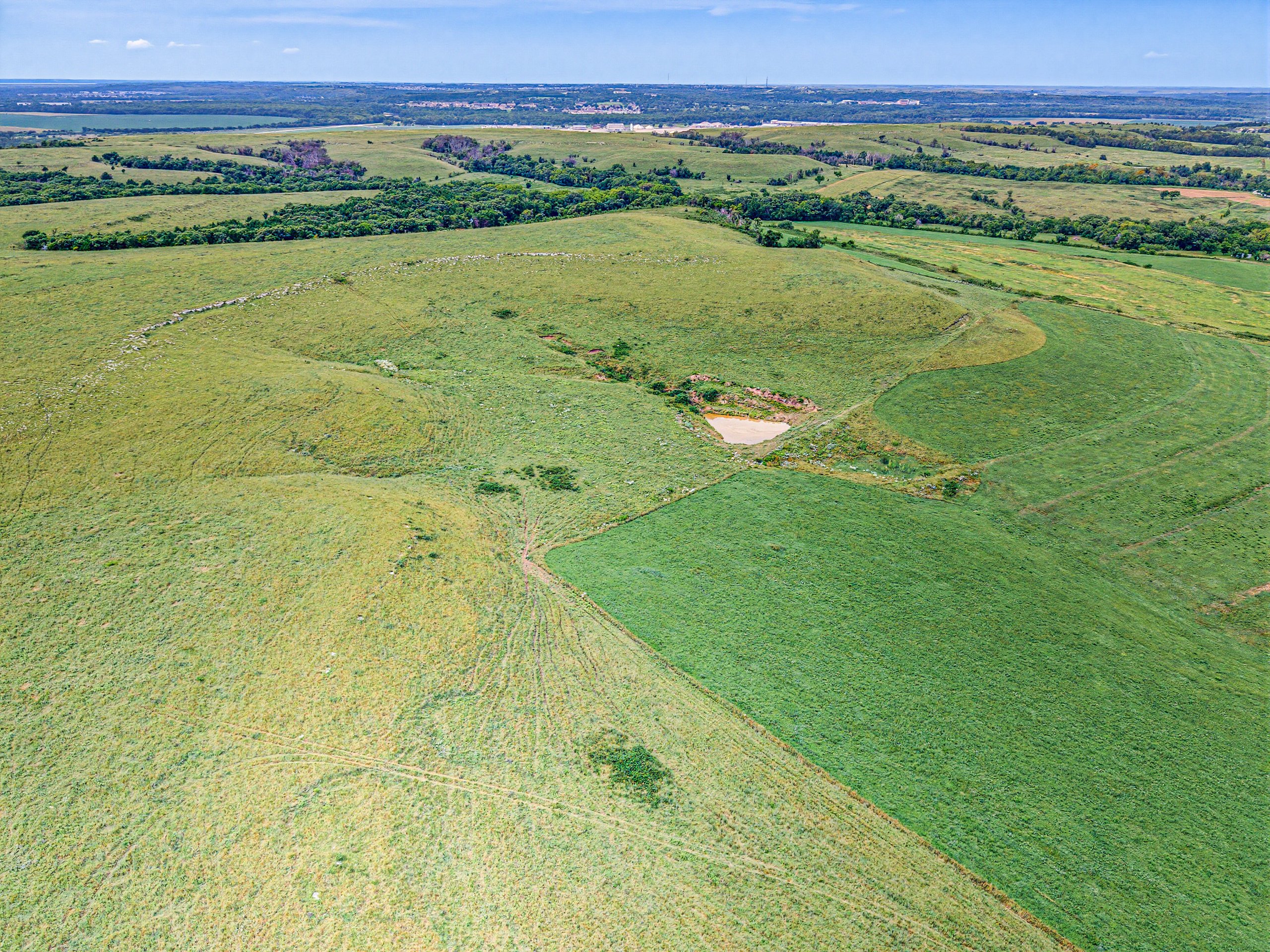 00000 Clarks Creek Rd — listing photograph 4