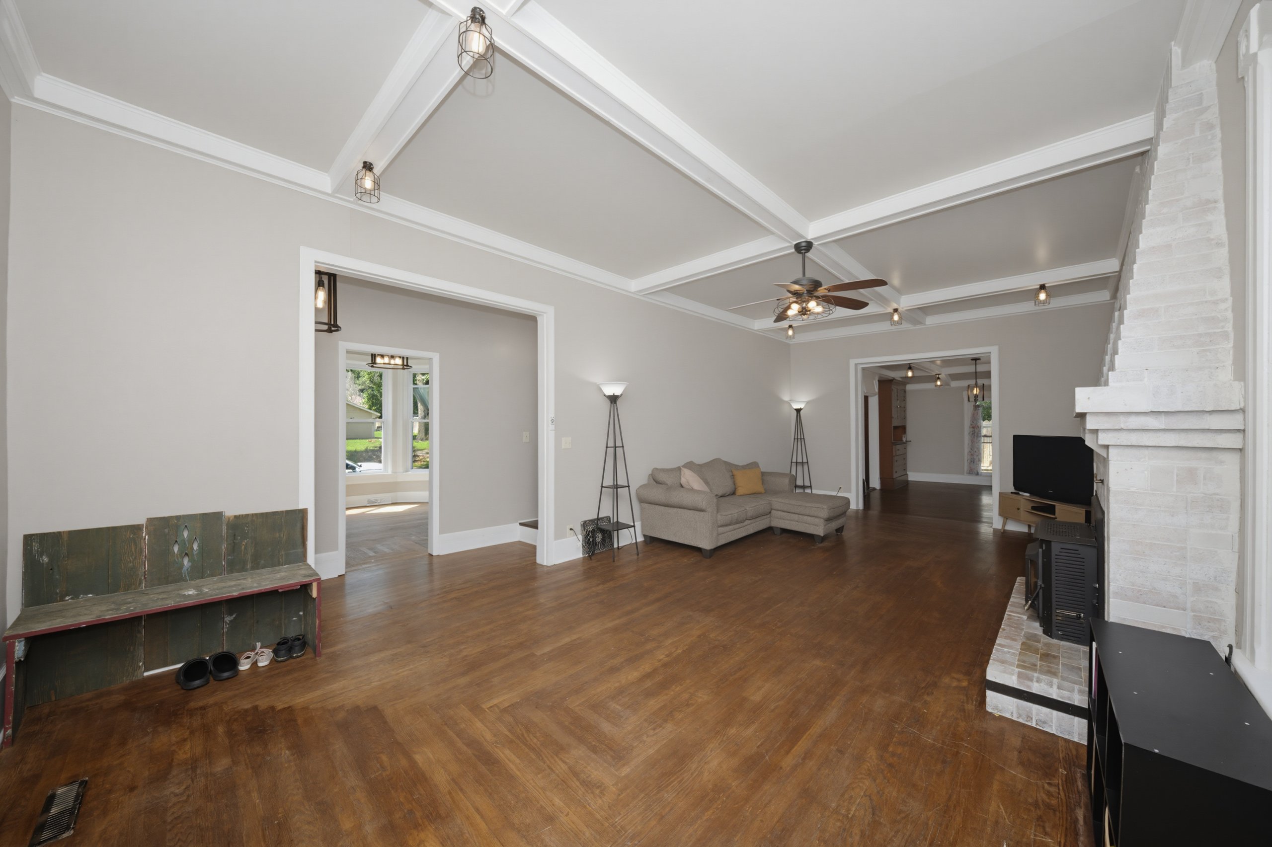 104 N Adams St — listing photograph 5