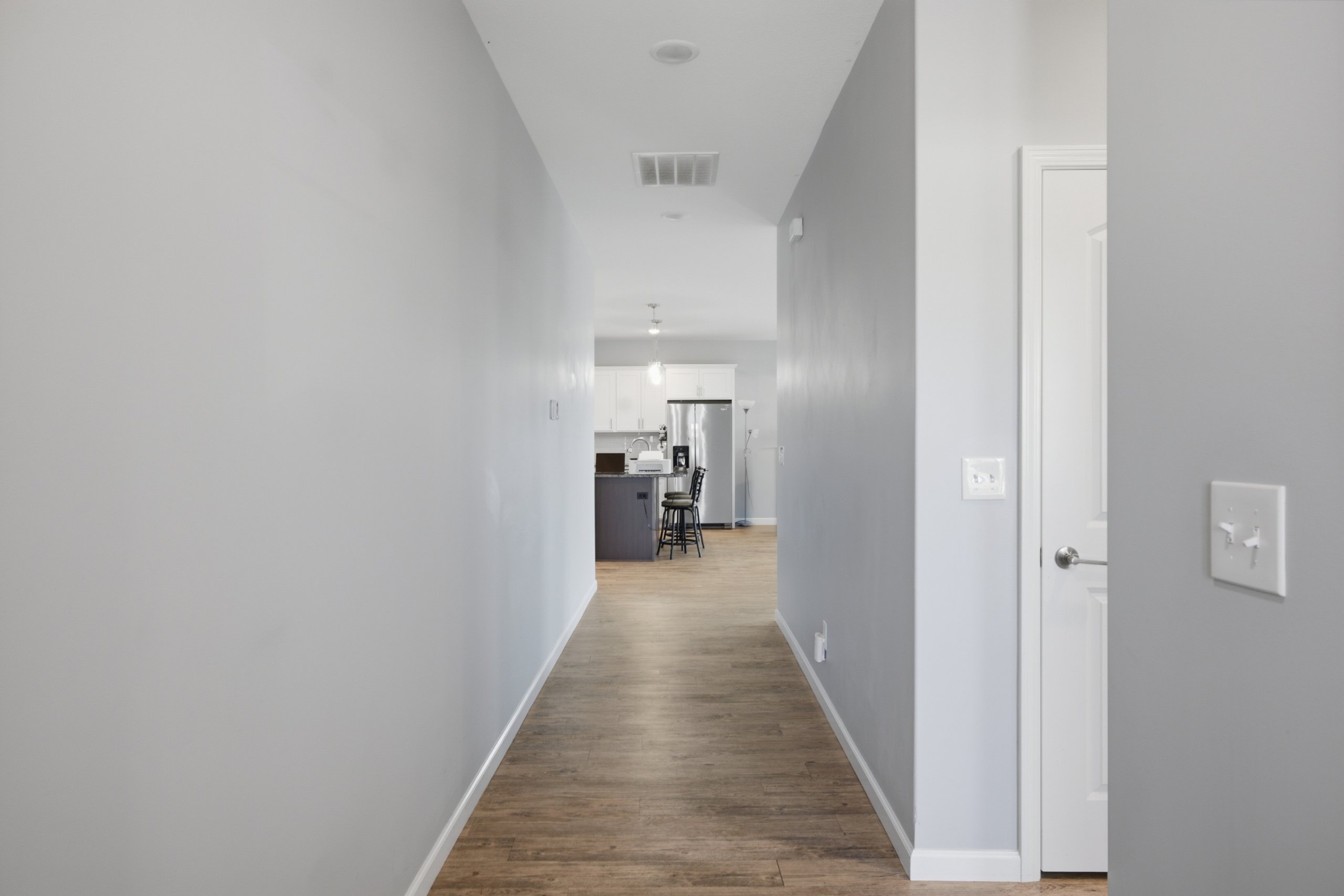 2627 Harrier Dr — listing photograph 2