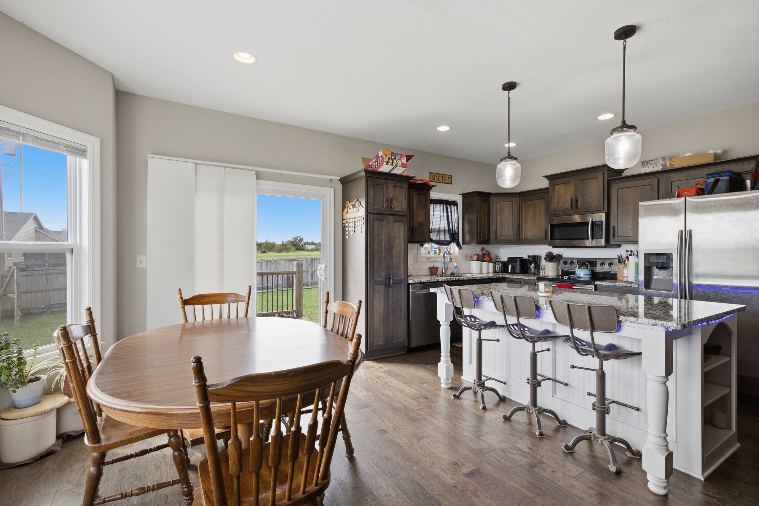 803 Linden Ct. — listing photograph 7